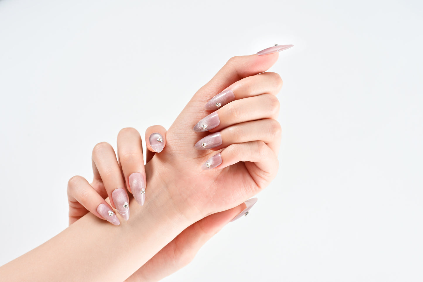 Japanese-Style Exquisite Nail Art