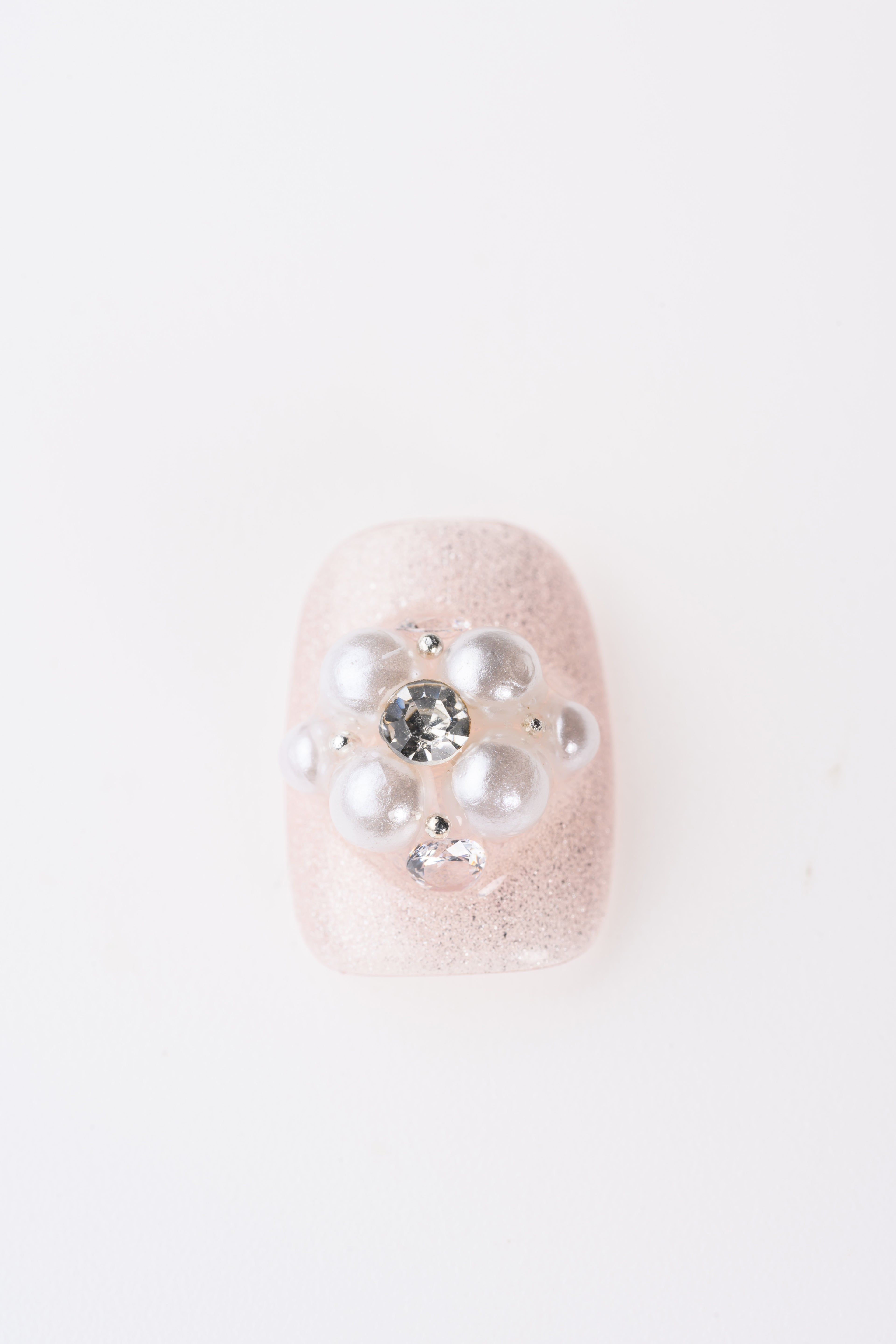 Snowball nail